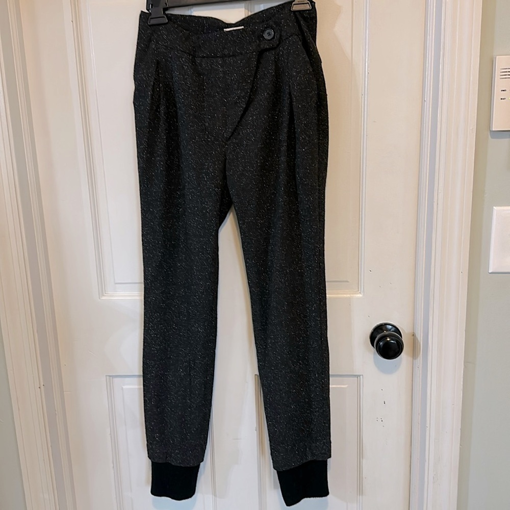 WILFRED High Rise dressy Trouser Pant Jogger Black Wool‎ Blend Size 0